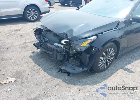 2023 Nissan Altima Sv Fwd z USA, uszkodzony, nr VIN 1N4BL4DV9PN381931